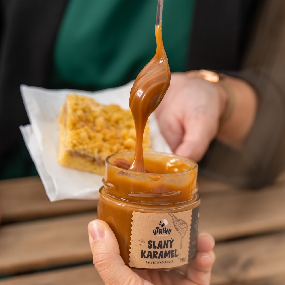 Pomazánka - Slaný karamel s květovou solí 210g